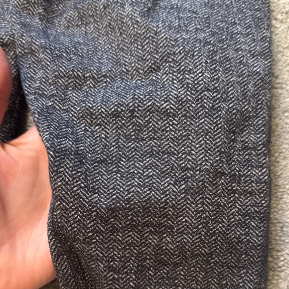 TNA Charcoal Leggings - Picture 3 of 4